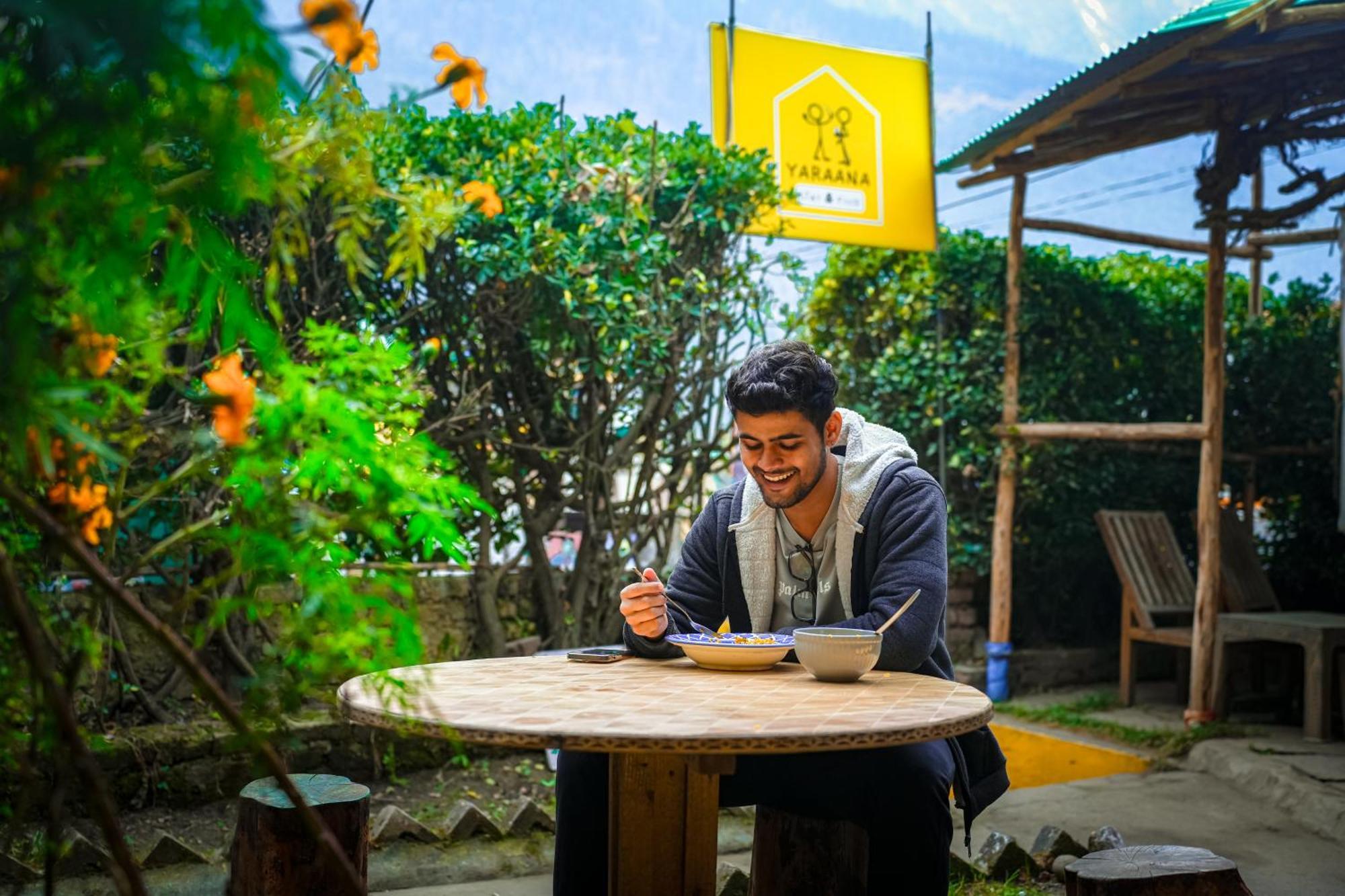 Yaarana Stay & Cafe, Vashisht, Manali 외부 사진