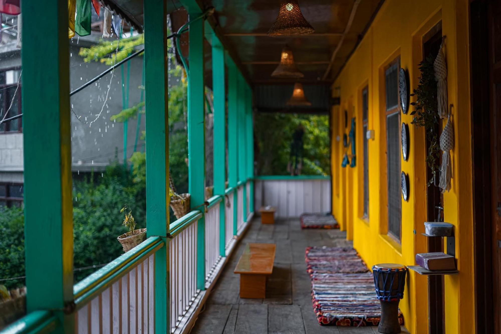 Yaarana Stay & Cafe, Vashisht, Manali 외부 사진